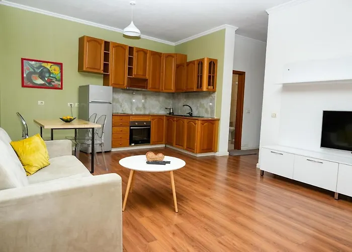 Cozy In The Heart Of !