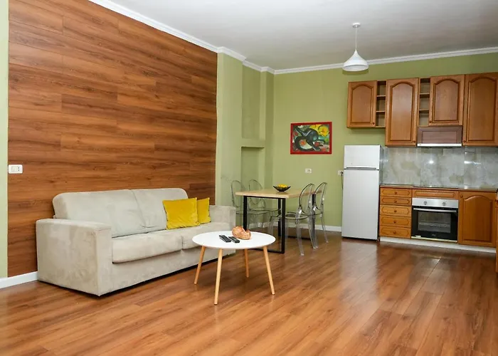 Cozy In The Heart Of !